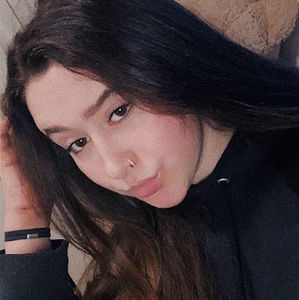 Meet your Posher, Bethany